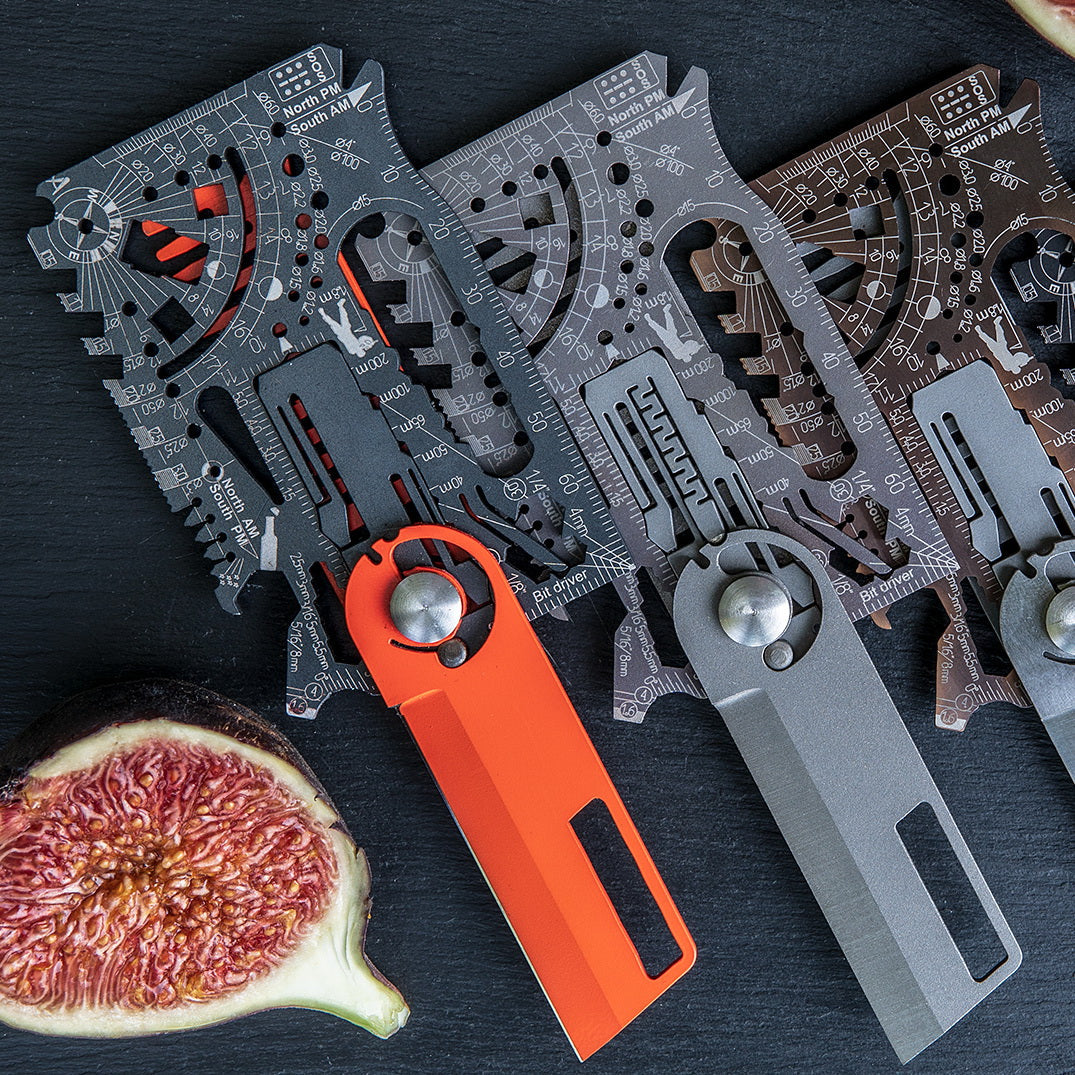 Credit Card Multitool | Universal 4.0 — 80-in-1 TSA-Safe EDC – MRF