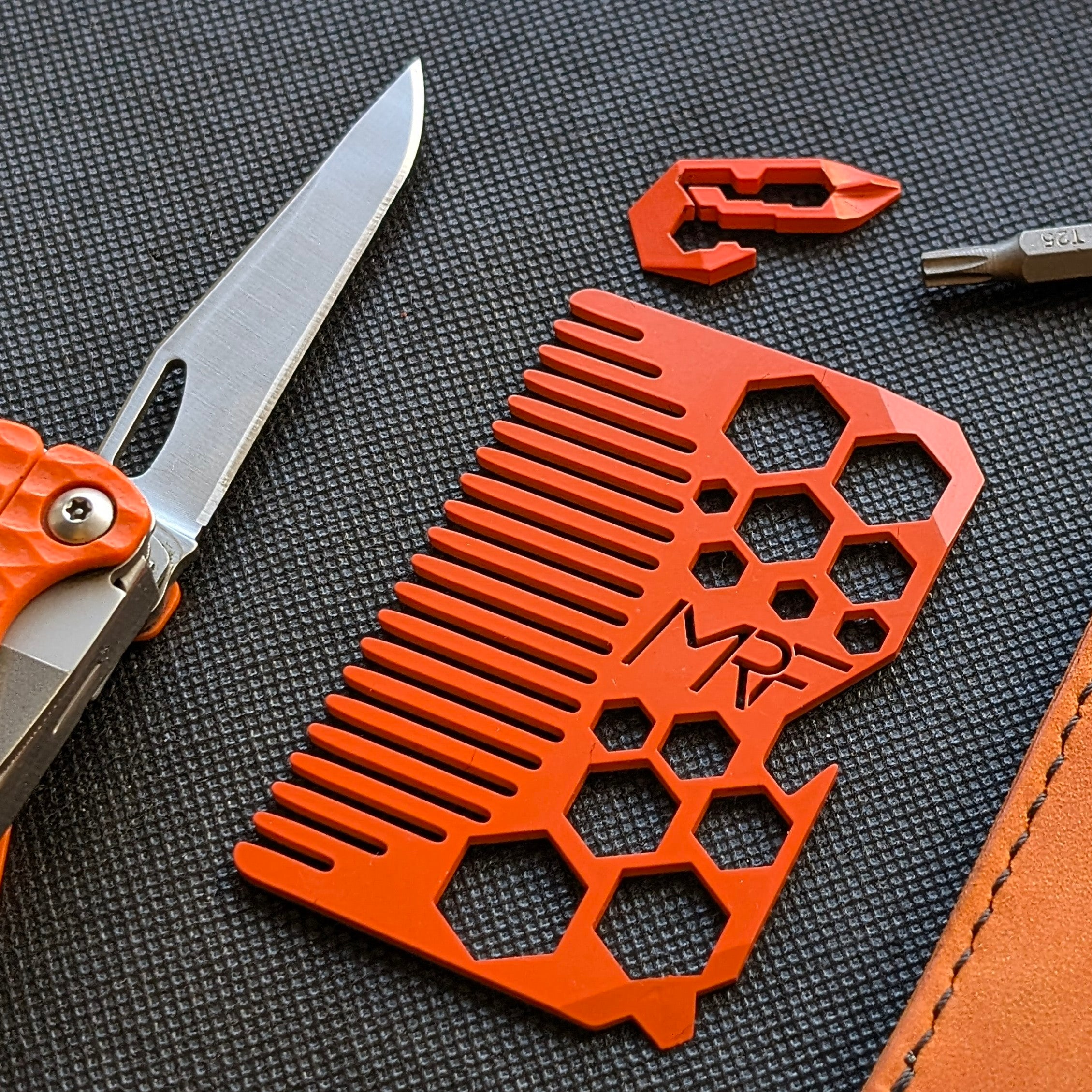 Lumberjack | Titanium EDC Wallet Comb | MRF Tools – MRF.Tools
