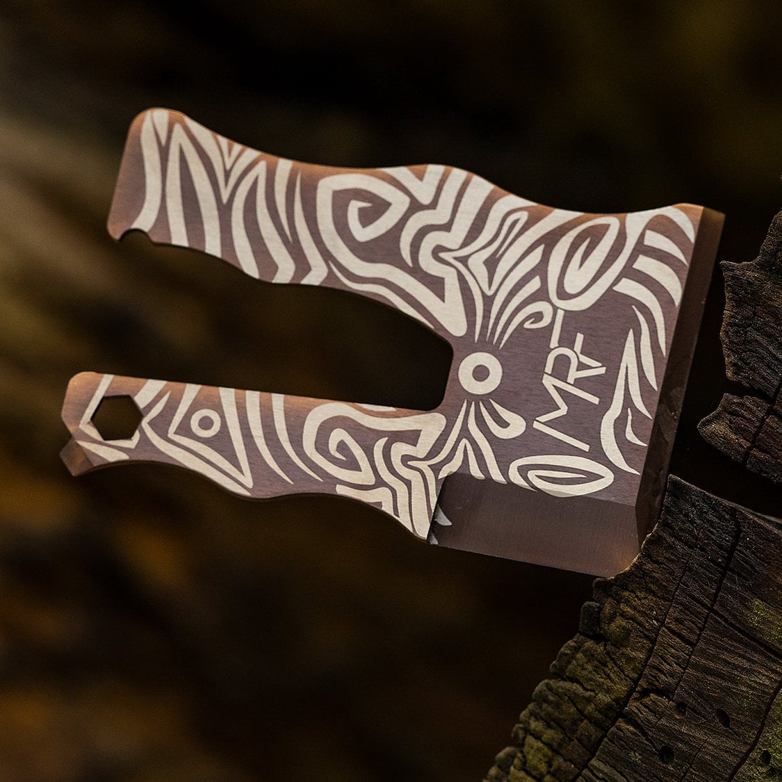 Card Knife Tattoo - engraving detail